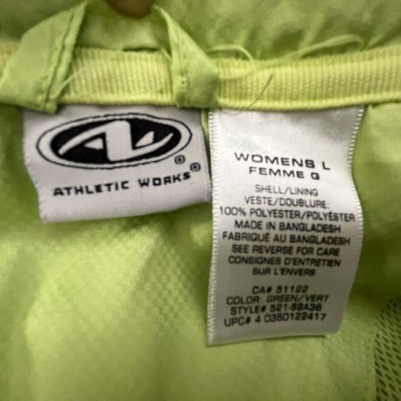 Athletic Works Rain jacket/ Wind breaker - Picture 3 of 3